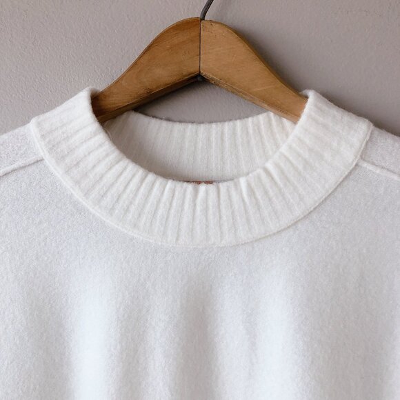 Free People sweater Phoebe Pull Over sweater white oversized sweater SMALL - Picture 8 of 16